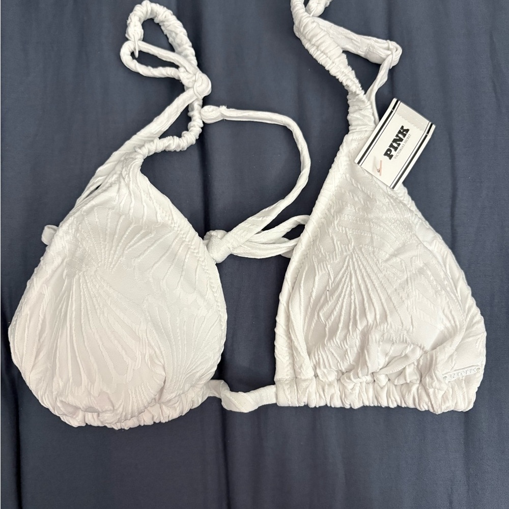 PINK Victoria's Secret White Bra with Textured Design